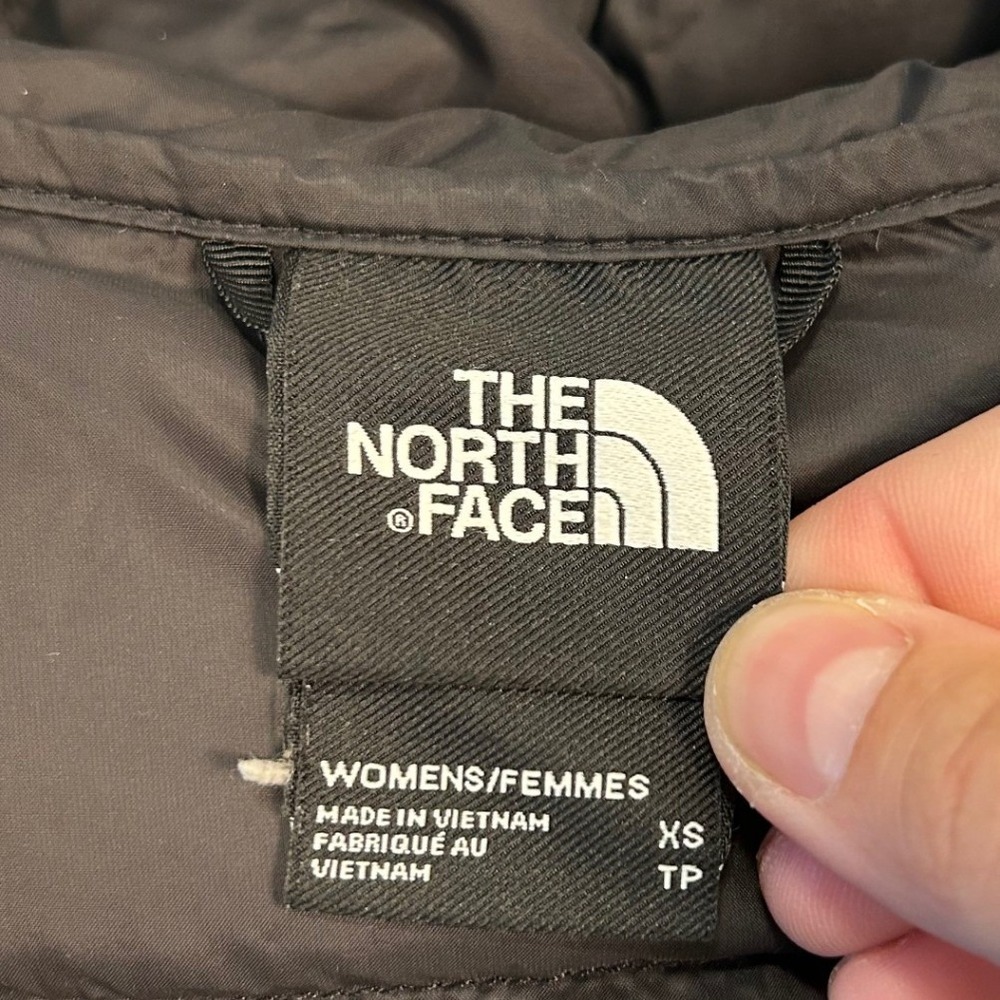 The North Face Womens 600 Fill Down Puffer Jacket Black Hooded NF0A7UQH XS - Picture 4 of 14